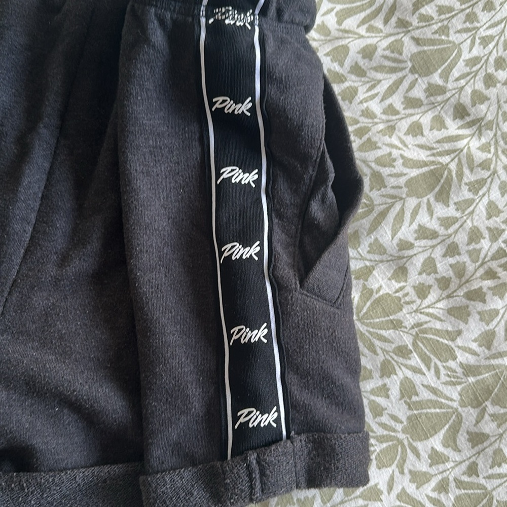 PINK Victoria's Secret Black Shorts with Drawstring - Picture 5 of 5